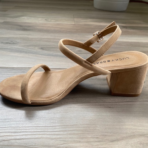 Suede Wedge Sandal 7.5 Tan - Picture 5 of 11